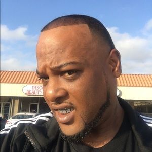 Meet your Posher, Edrienne